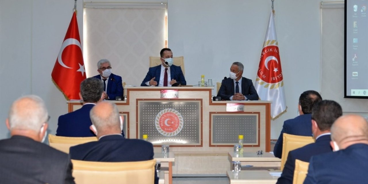 Vali Şentürk, "gurbette Olan Vatandaşlarımızın Köyleriyle Olan Bağlarını Diri Tutmak İstiyoruz"