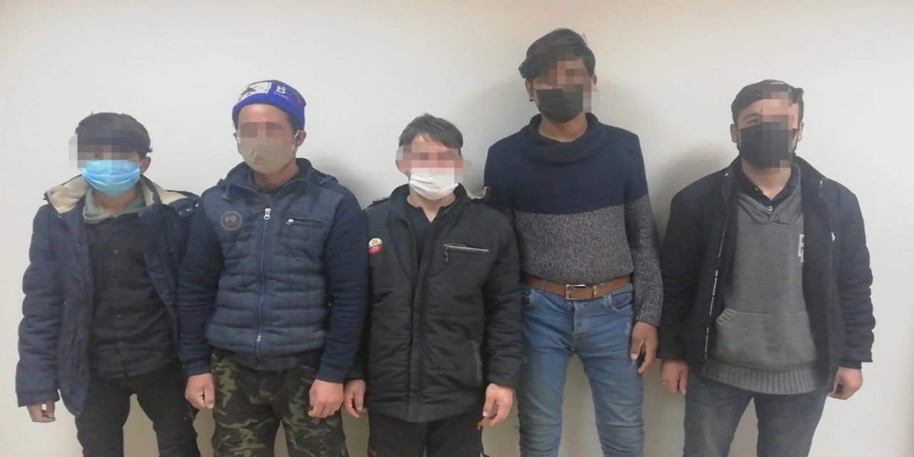 Osmaniye’de Afgan Uyruklu 5 Göçmen Yakalandı