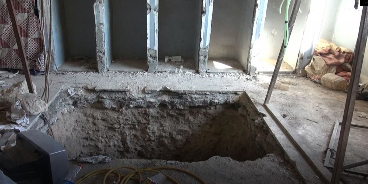Pkk’nın Karargah Olarak Kullandığı Okulun Bodrumunda Tünel Bulundu