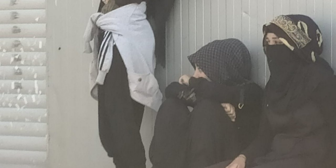 Antalya’da Sera İşçilerinin Kaldığı Barakalarda Ağlatan Yangın
