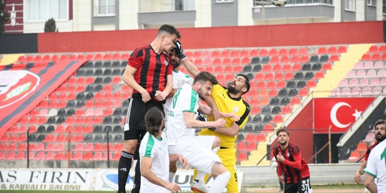 Tff 2.lig: Turgutluspor: 0 - Sivas Belediyespor: 0