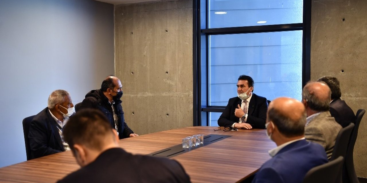 Dündar Muhtarları Dinliyor