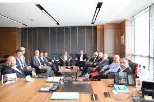 Memur-Sen Bitlis Şube Başkanı Kaymakam Yelek’i ziyaret etti