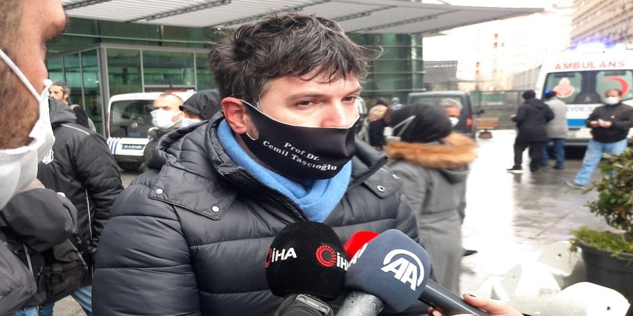 Korona Virüsten Hayatını Kaybeden Doktorlar Anıldı