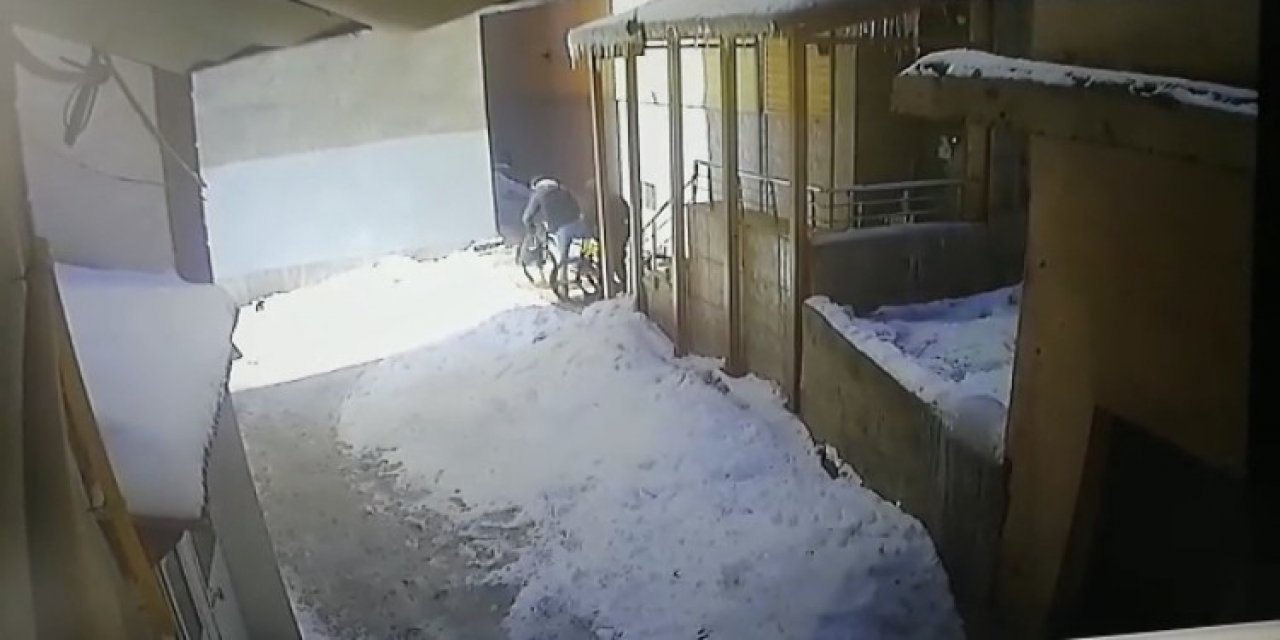 Ağrı’da Bisiklet Hırsızları Yakayı Ele Verdi