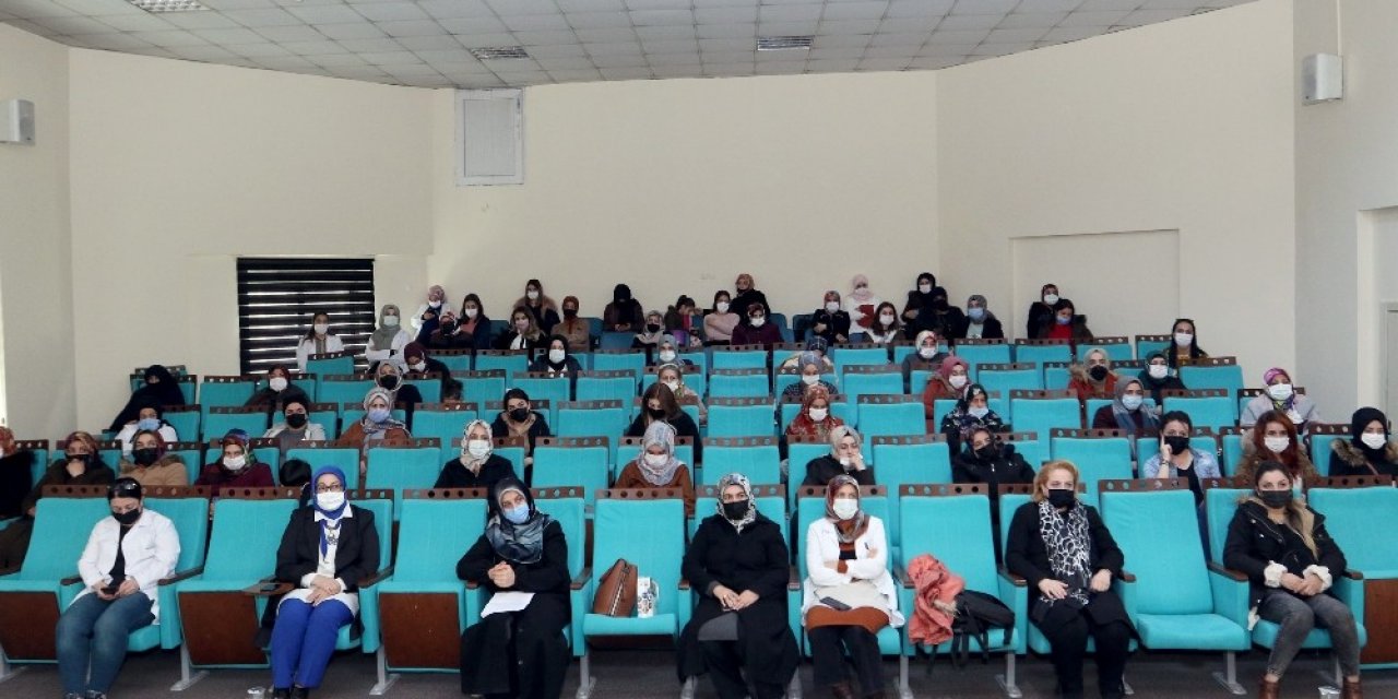 Van’da ‘beslenme Alışkanlıkları’ Ve ‘aile Mahremiyeti’ Semineri