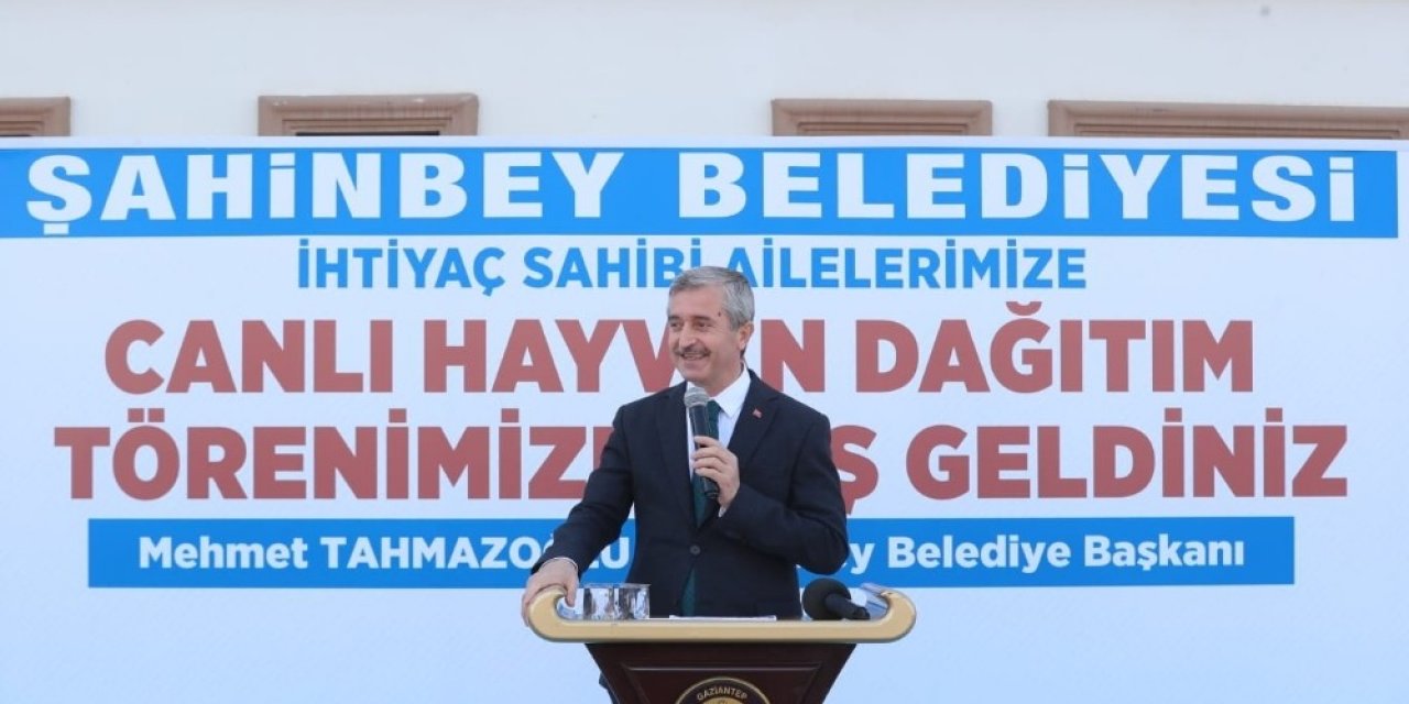 Şahinbey’de Hayvan Yetiştiricilerinin Yüzü Gülüyor