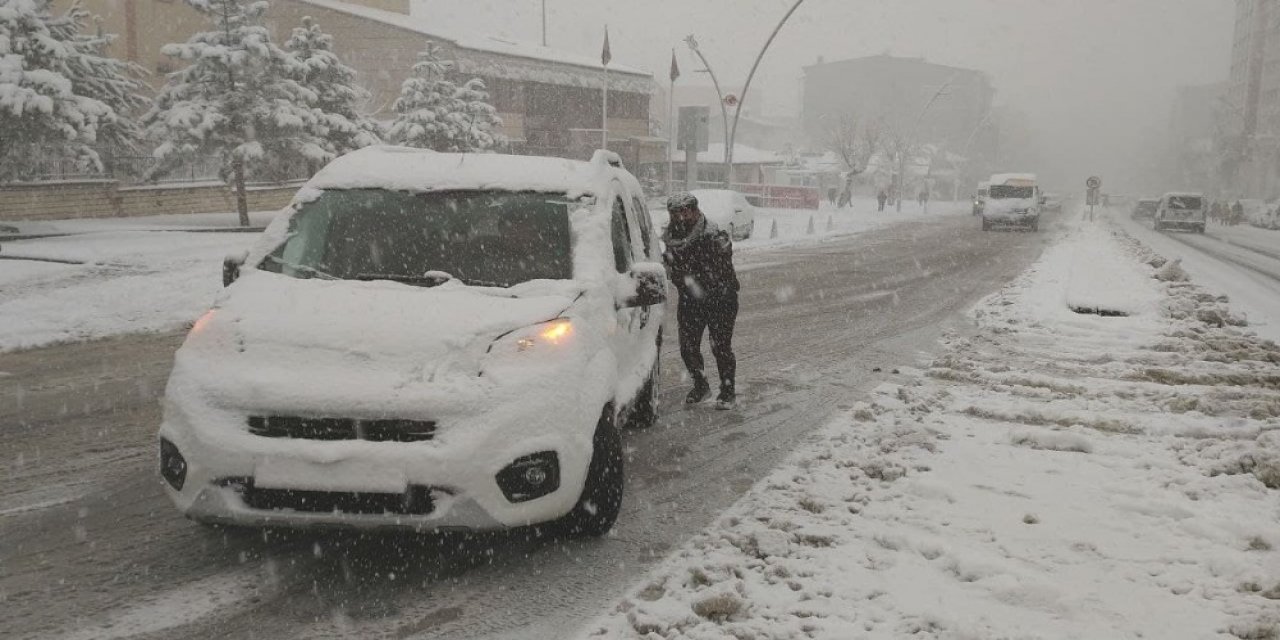 Muş’ta 134 Köy Yolu Ulaşıma Kapandı