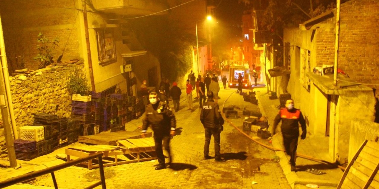 Akrabalarının Evlerini Ateşe Veren Şahıs Tutuklandı