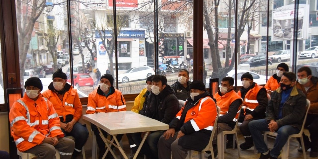Temizlik İ̇şleri Müdürlüğü Çalışanlarına Teşekkür