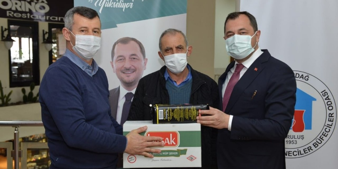 İ̇lk Çaylar Süleymanpaşa’dan: 450 İşyerine 4 Buçuk Ton Çay Ve Şeker