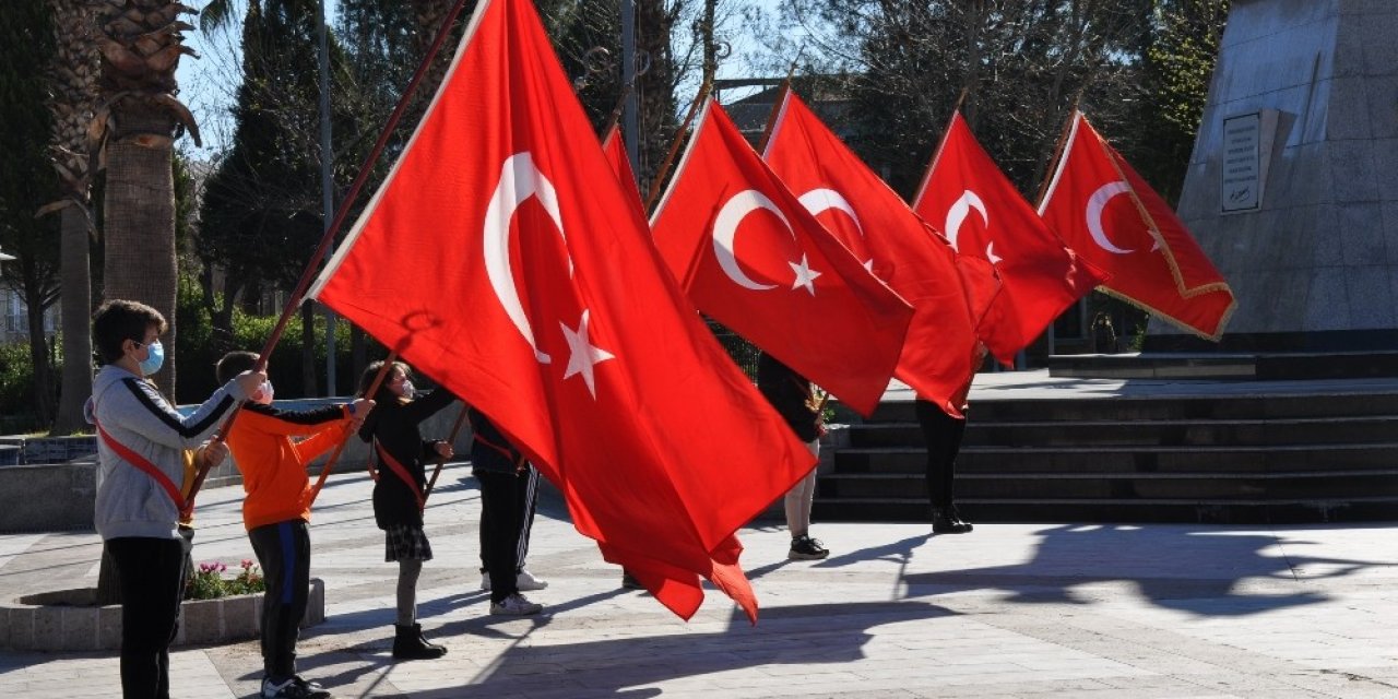 Milas’ta İ̇stiklal Marşı’nın 100.yılı Kutlandı