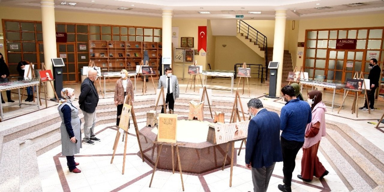 Selçuk Üniversitesinde Milli Şairi Ve İ̇stiklal Marşı’nı Konu Alan Sergi
