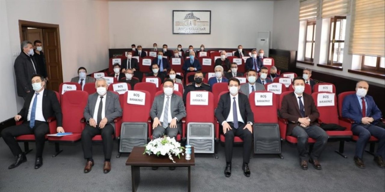 Vali Çiçek: “bağımlılıkla Mücadelede Aileler Ve Anneler İle Birlikte Çalışıyoruz"