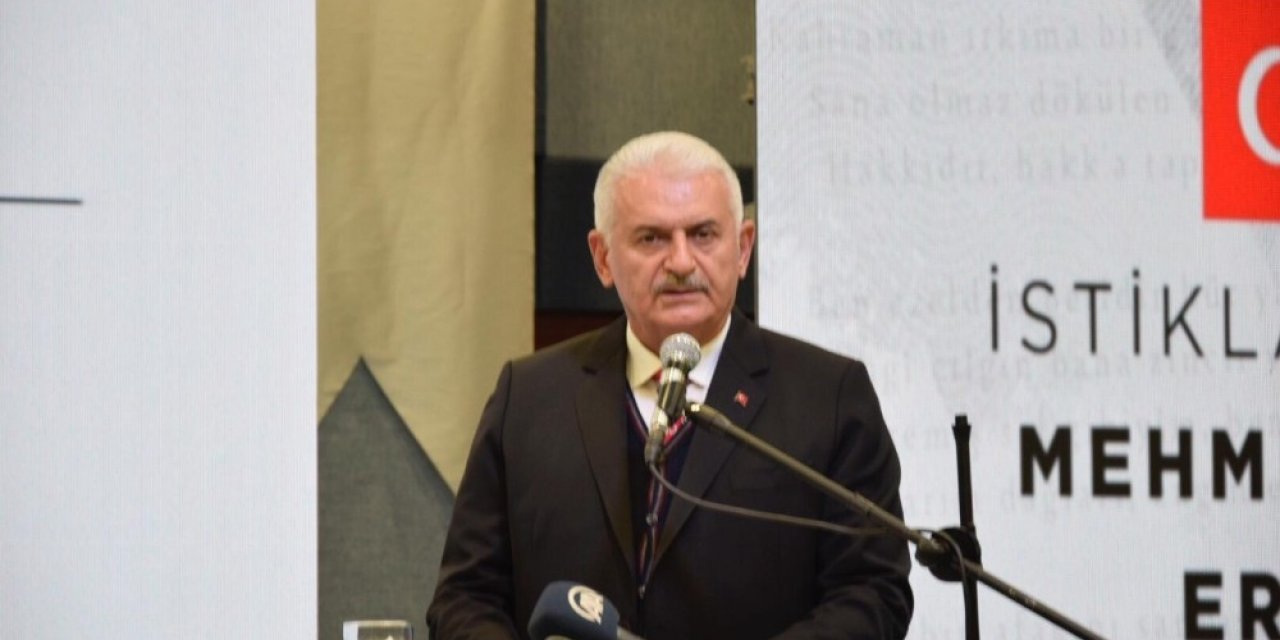 Binali Yıldırım İ̇stiklal Marşı’nın 100. Yılı Ve Mehmet Akif Ersoy’u Anma Töreni’ne Katıldı