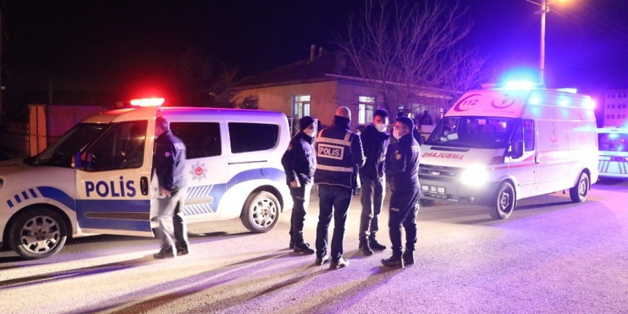 Aksaray’da Yaşlı Çift Kafalarından Vurulmuş Halde Evlerinde Ölü Bulundu