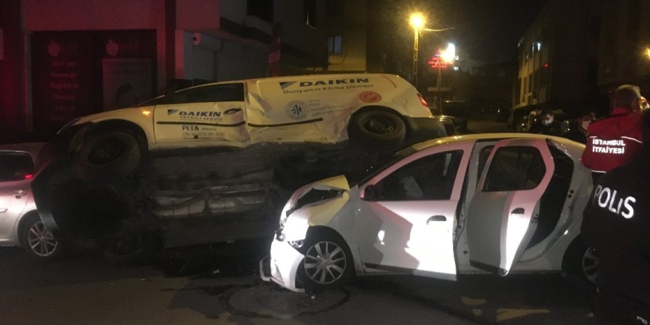 Ümraniye’de Kontrolsüz Sürücüler Dehşet Saçtı: 1 Yaralı