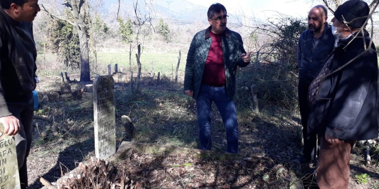 İ̇şçilerin Dikkati Şehit Mezarını Gün Yüzüne Çıkardı