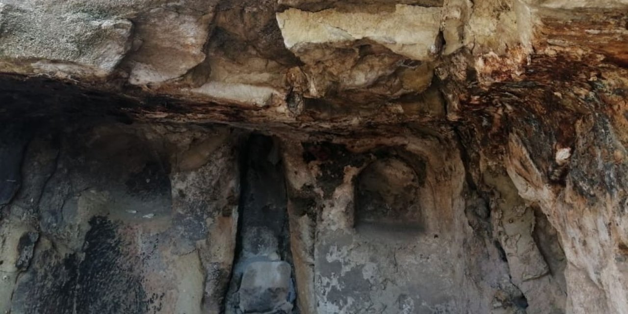 600 Yıllık Kayadan Oyma Cami Turizme Kazandırılmayı Bekliyor