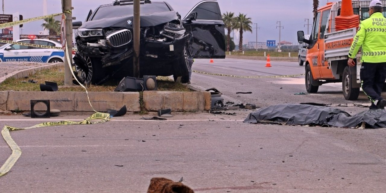 Antalya’daki Feci Kazada Öldüğü Bilgisi Verilen Baba Hastanede Hayata Tutundu