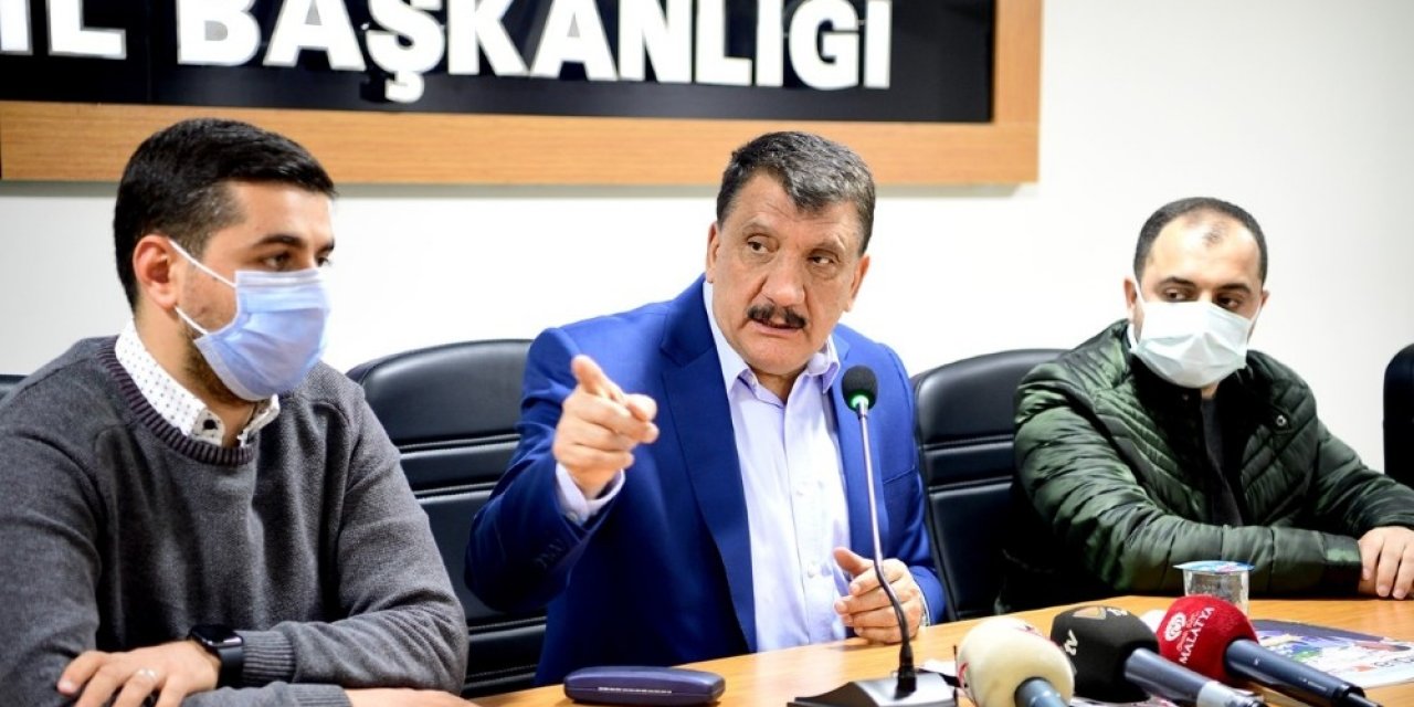Gürkan, Ak Gençlik İle Bir Araya Geldi