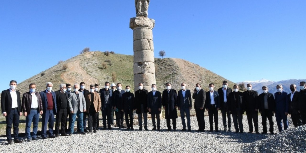 Milletvekilleri Adıyaman’ın Tarihi Ören Yerlerini İnceledi