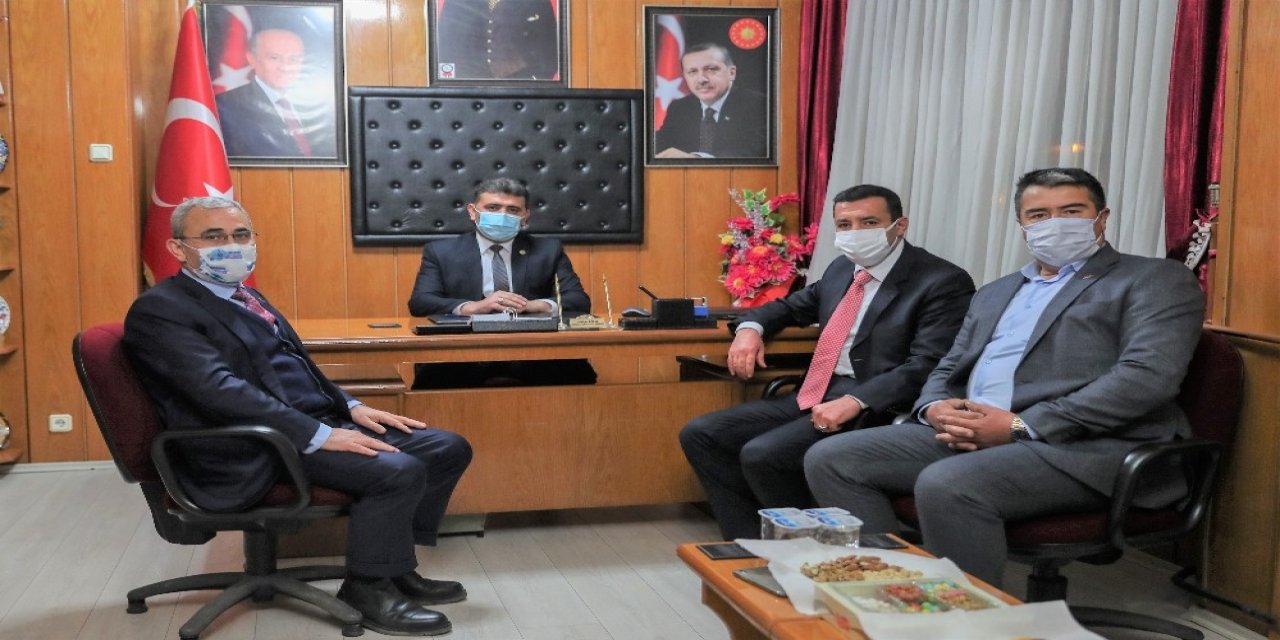 Başkan Işık Aslanapa’da