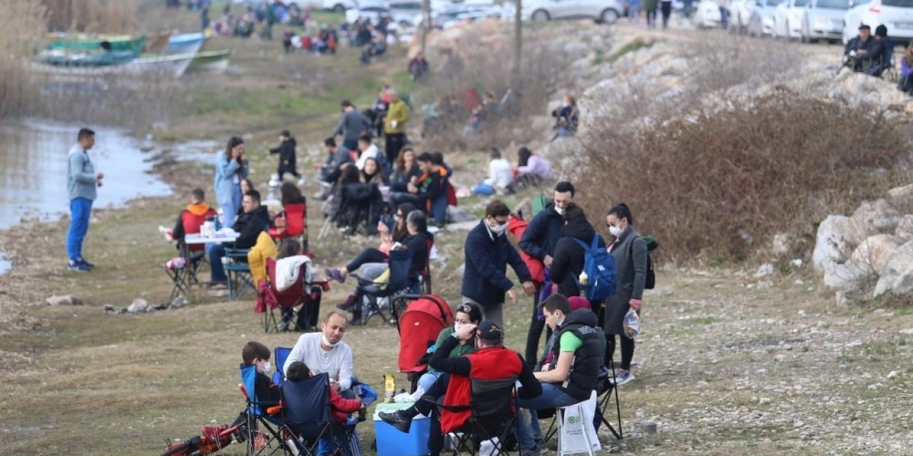 ’avrupa Leylek Köyü’nde Yaren Leylek Bereketi