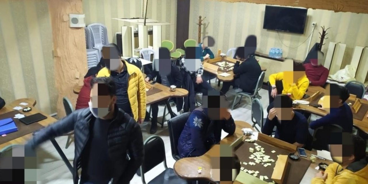 Covid-19 Tedbirlerini Hiçe Sayarak Okey Oynayan Ve Nargile İçen 19 Sahsa Ceza Yağdı
