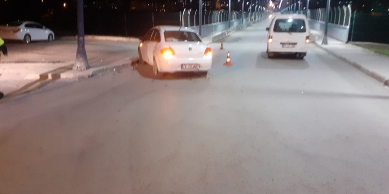 Karabük’te 3 Aracın Karıştığı Kazada 2 Kişi Yaralandı