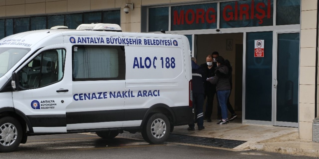 Feci Kazada Hayatını Kaybeden Buğra Yorulmaz’ın Cenazesi Yakınları Tarafından Morgdan Alındı