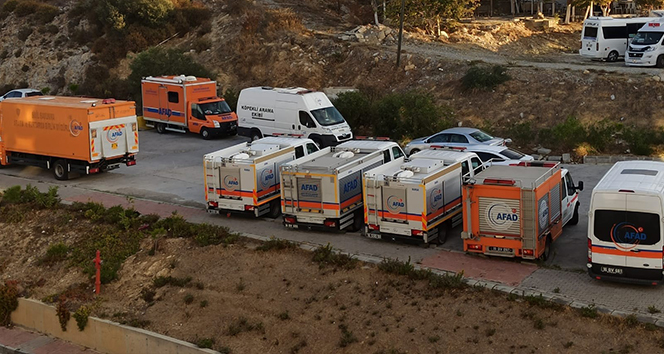 İzmir depreminin kahramanları Kuşadası’nda misafir ediliyor