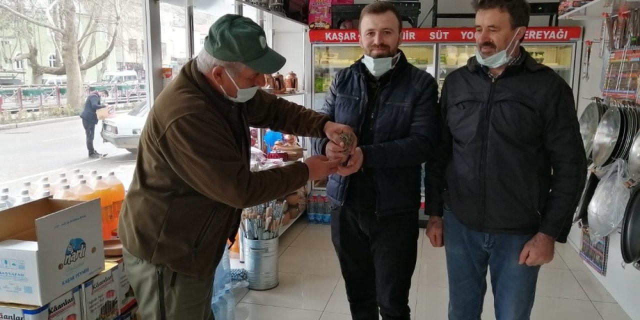 Yaralı İ̇shak Kuşu’na Doğa Koruma Ve Milli Parklar’dan Yardım Eli