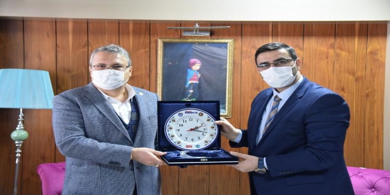 Hizmet-i̇ş’ten Yunusemre Belediyesine Toplu Sözleşme Teşekkürü