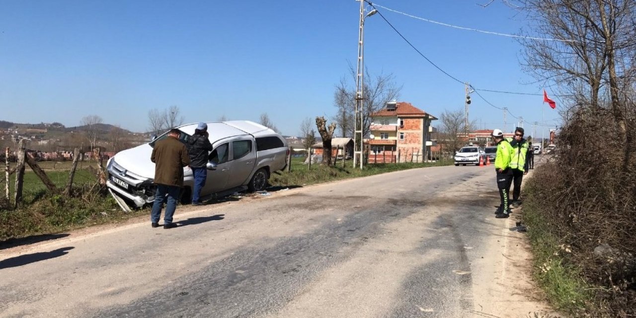 Pick-up İle Otomobil Çarpıştı: 1 Ölü