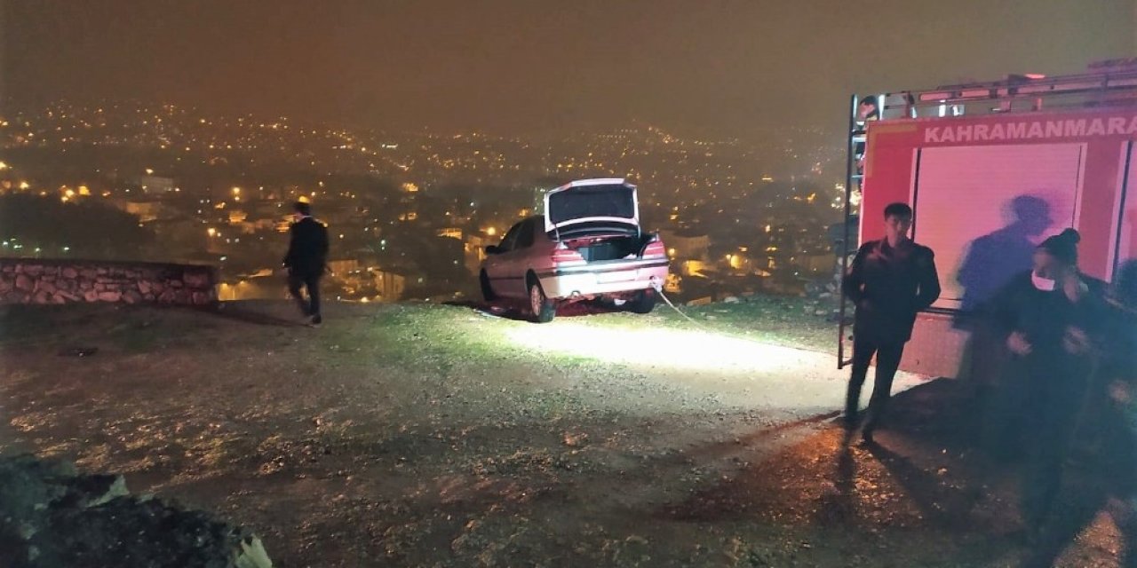 Otomobilin Altında Kalan Çocuk Hayatını Kaybetti