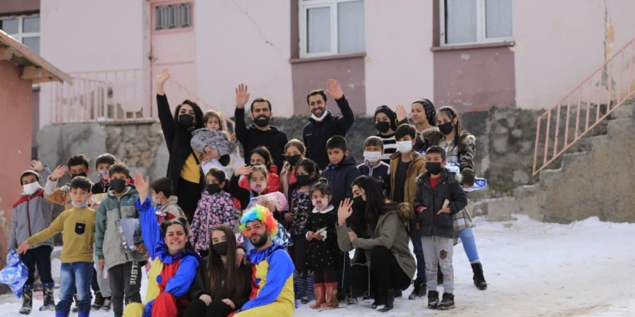 Çocuklar İçin Oyuncak Seferberliği, Gönüllüler 30 Köyde 520 Çocuğa Ulaştı