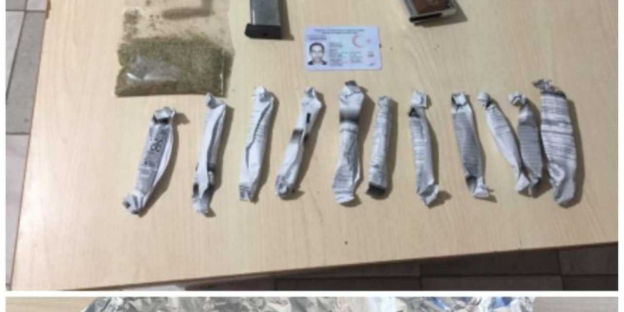İ̇zmir’den Kovalamaca Sonucu Durdurulan Araçtan Uyuşturucu Çıktı