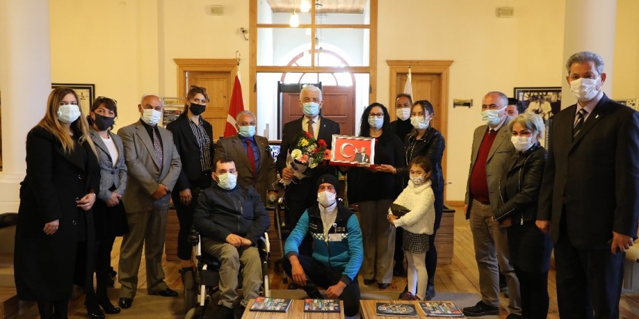 Engelli Ve Aileleri Birliği Derneği’nden Başkan Gürün’e Ziyaret