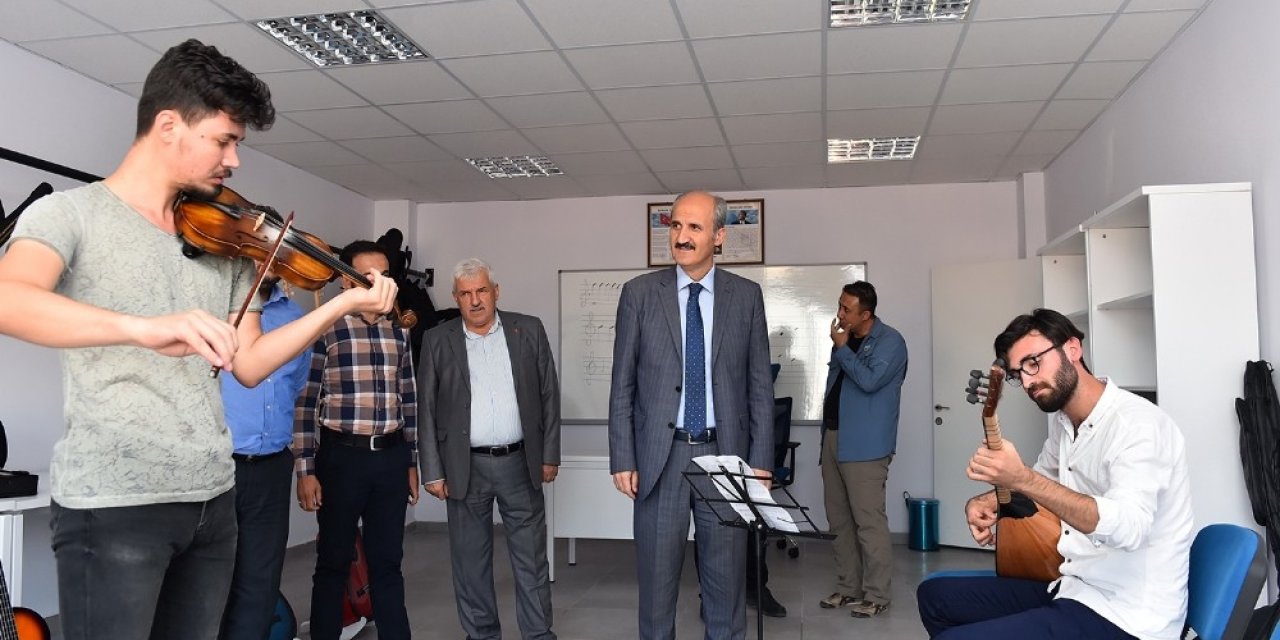 Dulkadiroğlu Gençlik Merkezinde Kurs Kayıtları Başladı