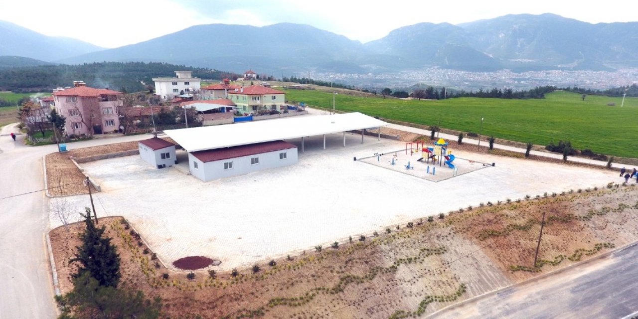 6 Mahalledeki Kapalı Pazar Yerleri Birer Birer Tamamlanıyor