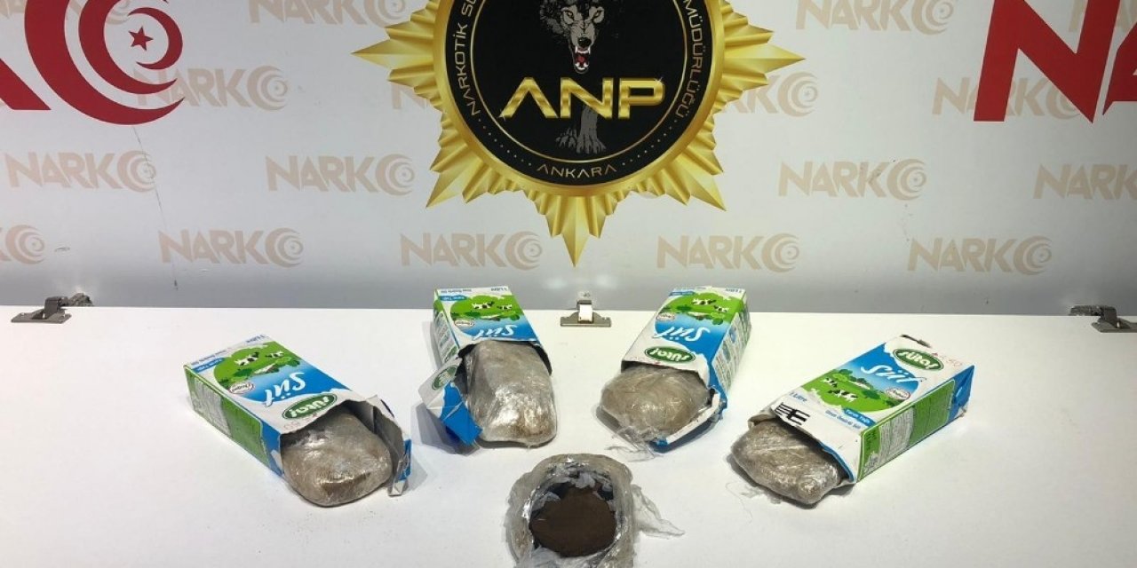 Narkotik Köpeği Toma 2 Kiloya Yakın Uyuşturucuyu Yakalattı