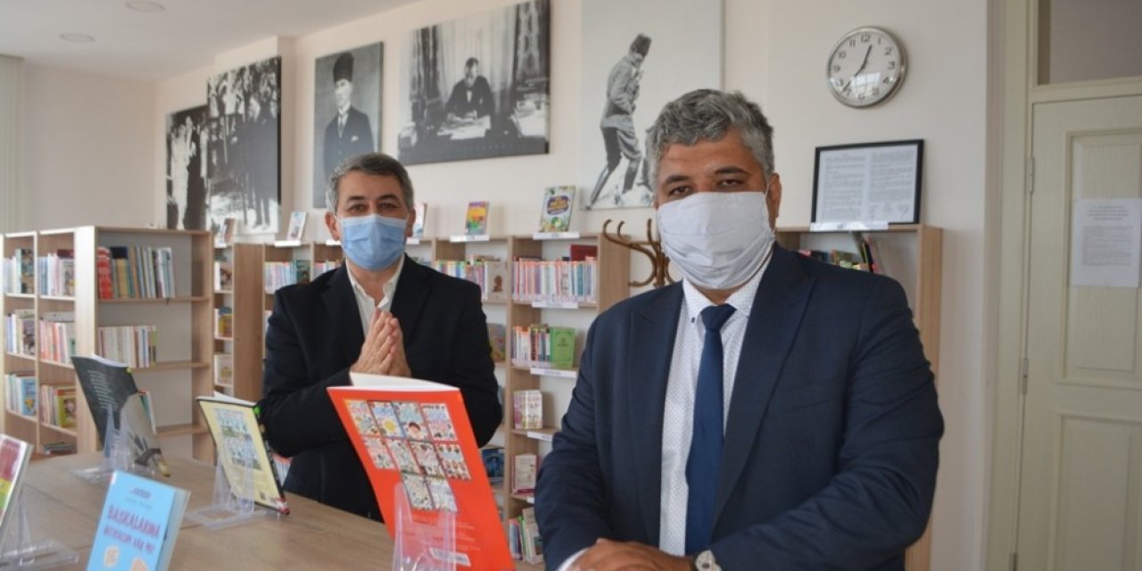Ayvalık’ta “nejat Hürbaş Hikaye Yarışması” Heyecanı