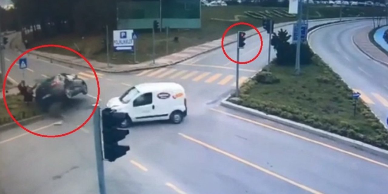 ’kırmızı Işık İhlali’ Faciası: 1 Kişinin Öldüğü, 3 Kişinin Yaralandığı Kaza Kamerada