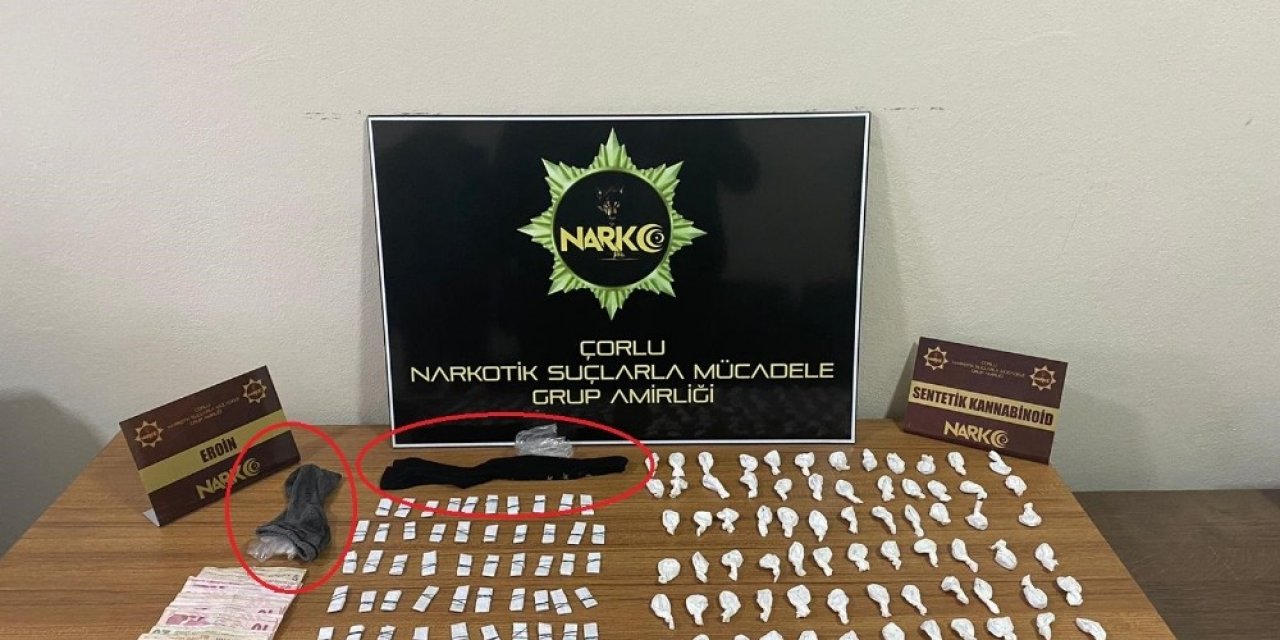 Uyuşturucuyu Kokmuş Çoraplara Saklamışlar
