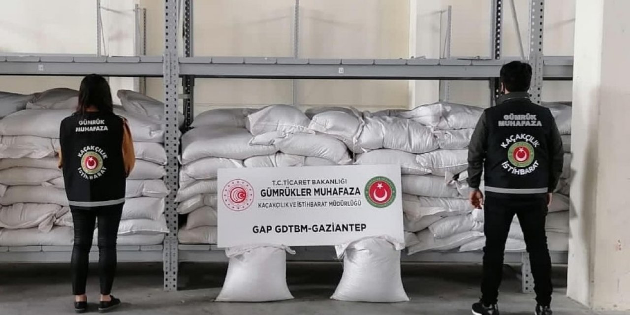 Gaziantep’te 700 Bin Lira Değerinde Kaçak İç Fıstık Ele Geçirildi