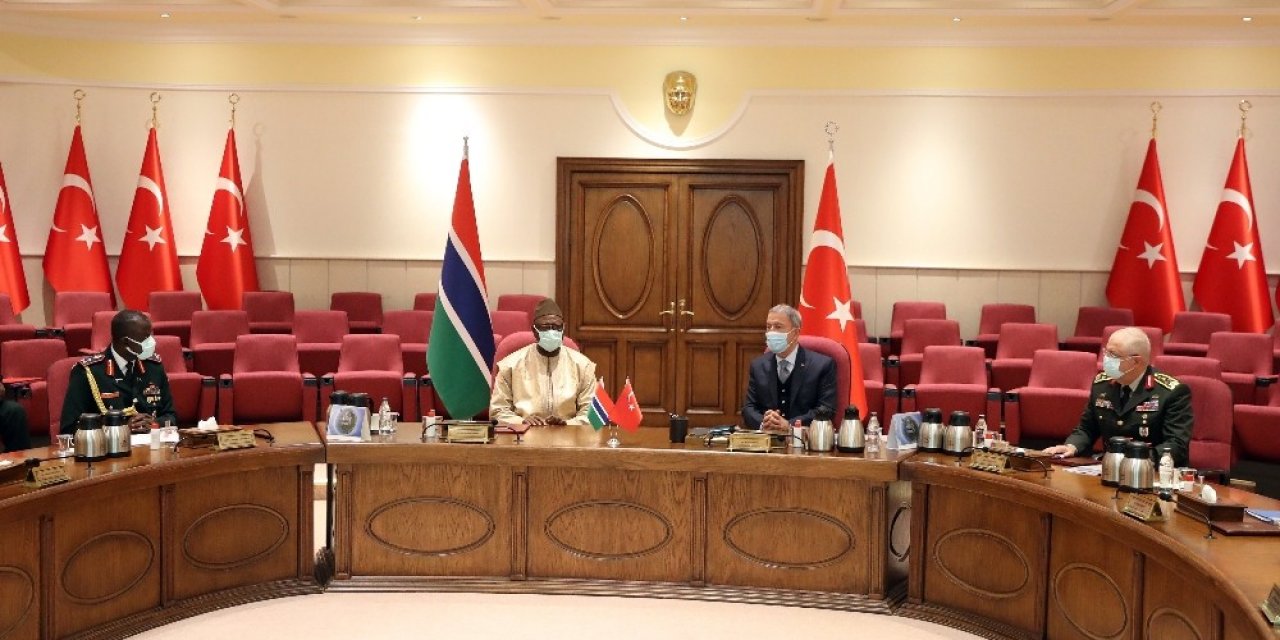 Türkiye İle Gambiya Arasında “askerî İ̇ş Birliği Ve Eğitim Anlaşması” İmzalandı