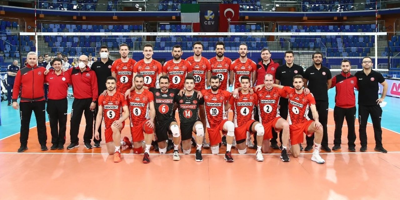 2021 Cev Challenge Kupası: Milano: 3 - Ziraat Bankkart: 2