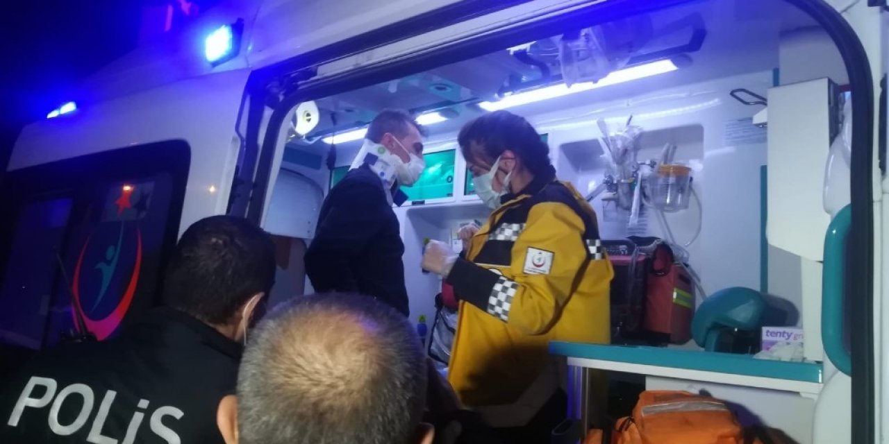 İ̇zmir’de İki Ayrı Trafik Kazası: 2’si Polis 4 Yaralı