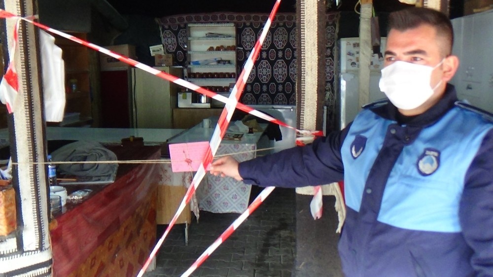 Şeyh Edebali Türbesi yerleşkesindeki çadır mühürlendi